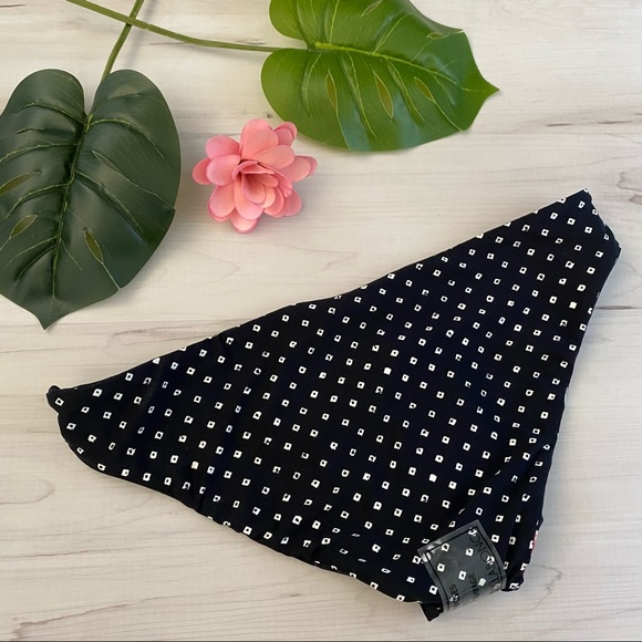 Billabong Reversible Bikini Bottom - Picture 9 of 12